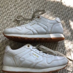 Levi casual white sneakers